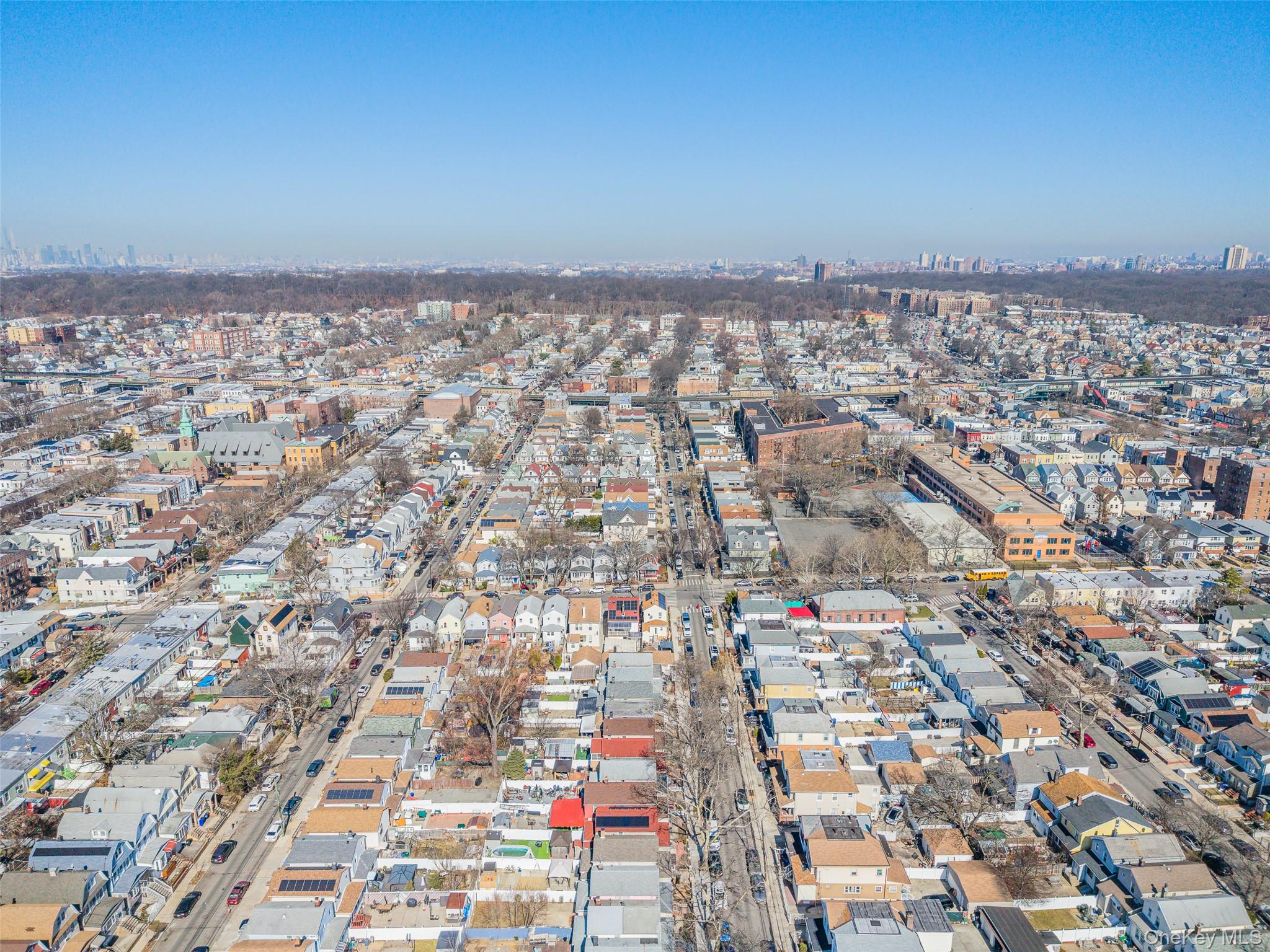 89-32 90th Street Queens, NY 11421 - Photo 30 of 33