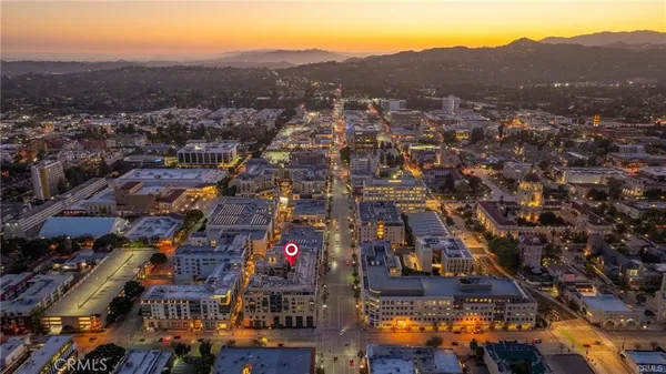 $1,060,000 | 39 South Los Robles Avenue, Unit 6017, Pasadena, CA 91101