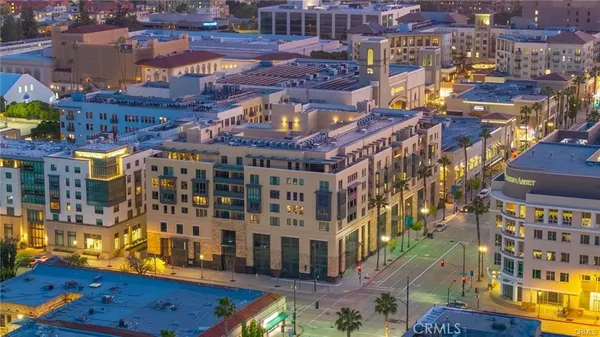 $1,060,000 | 39 South Los Robles Avenue, Unit 6017, Pasadena, CA 91101