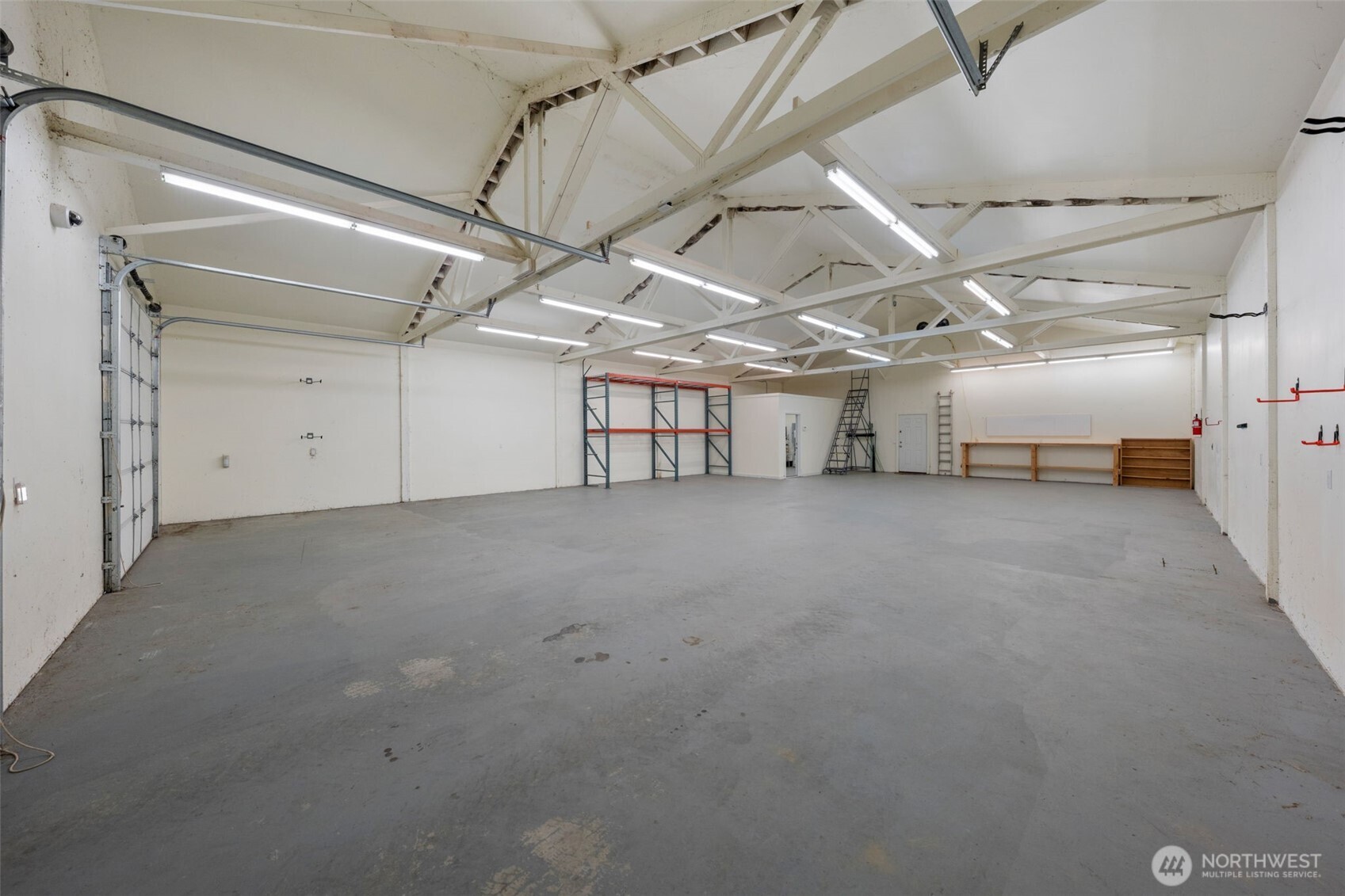182-51 Burchett Road Onalaska, WA 98570 - Photo 25 of 29 a view of parking garage