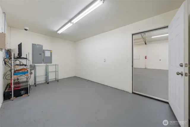 a view of a storage & utility room