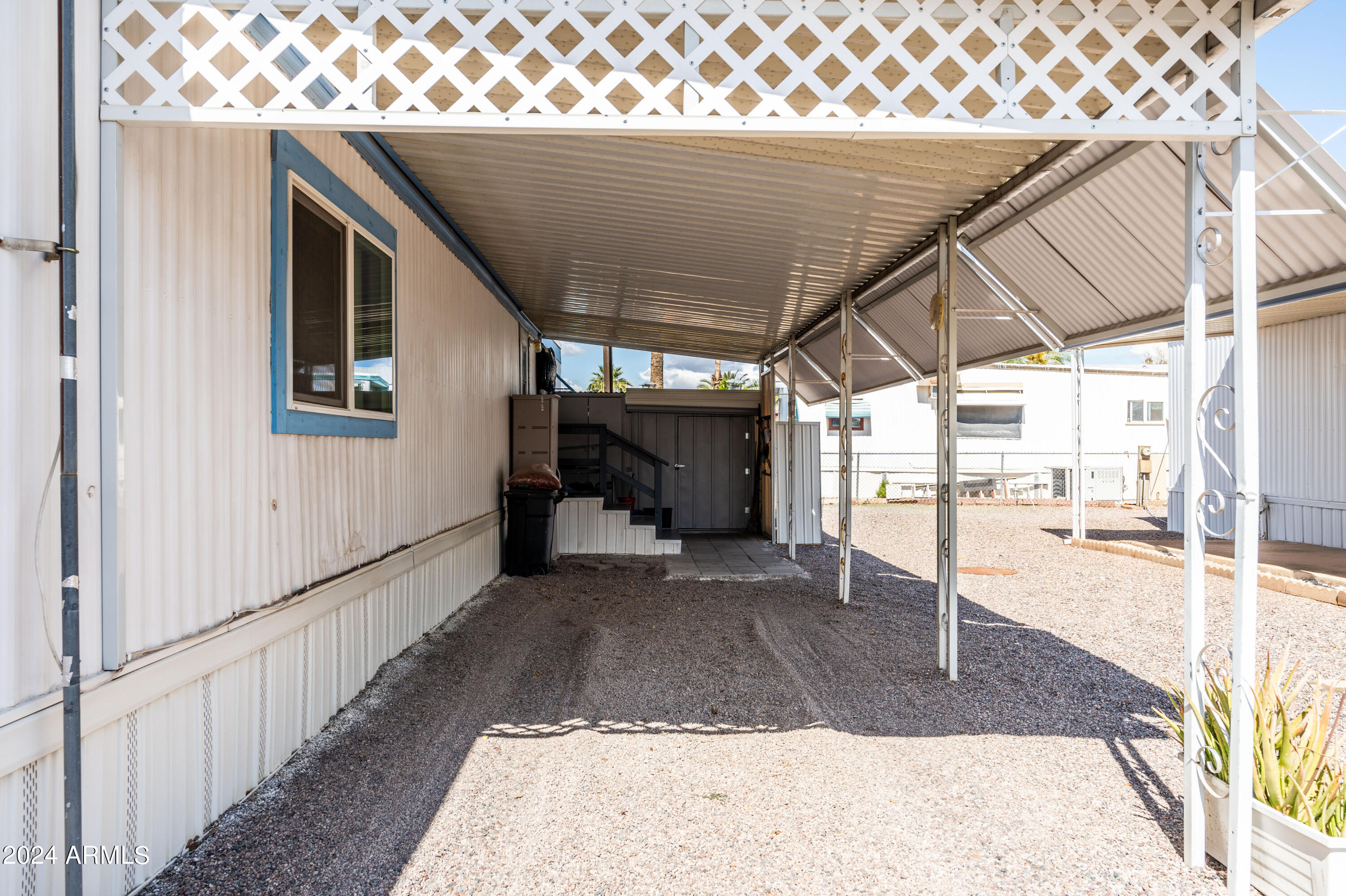 15802 South Gilbert Road, Unit 13 Chandler, AZ 85225 - Photo 11 of 28 1k