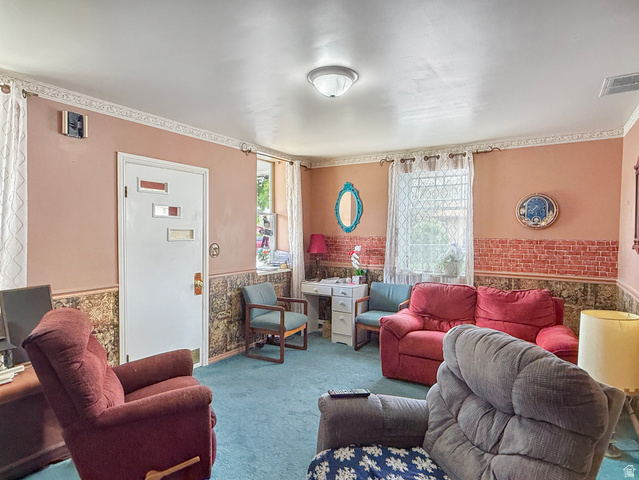 155 North 100 East Castle Dale, UT 84513 - Photo 4 of 16