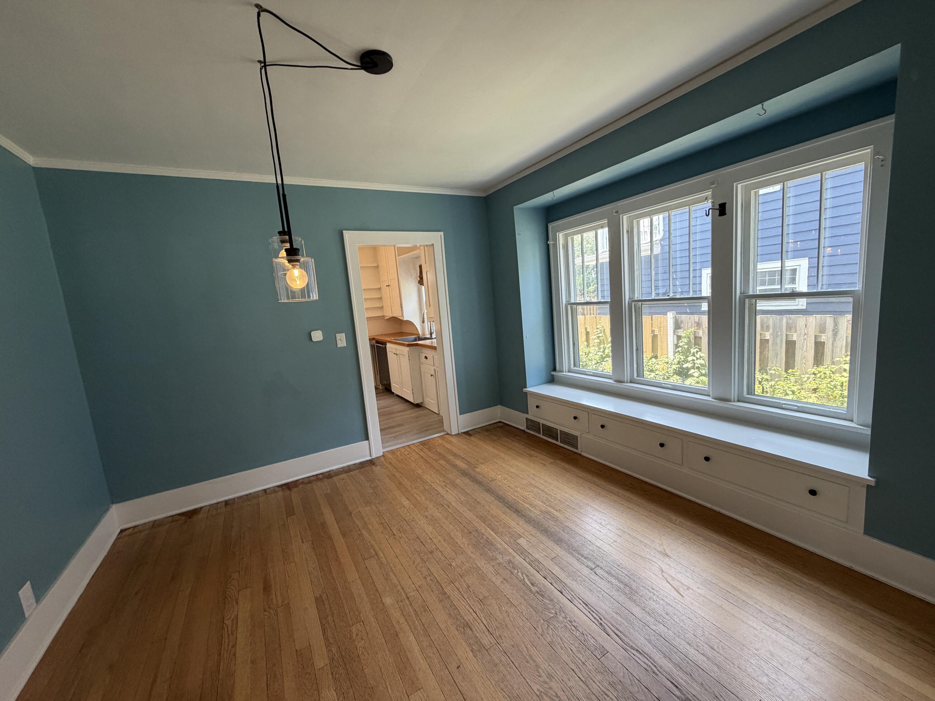 321 Inkster Avenue Kalamazoo, MI 49001 - Photo 18 of 48 Dining Area