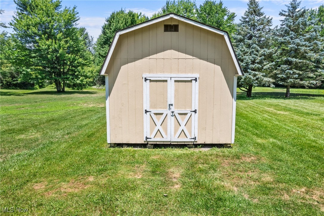 40698 Whitney Road Lagrange, OH 44050 - Photo 9 of 36 Gallery Image 9