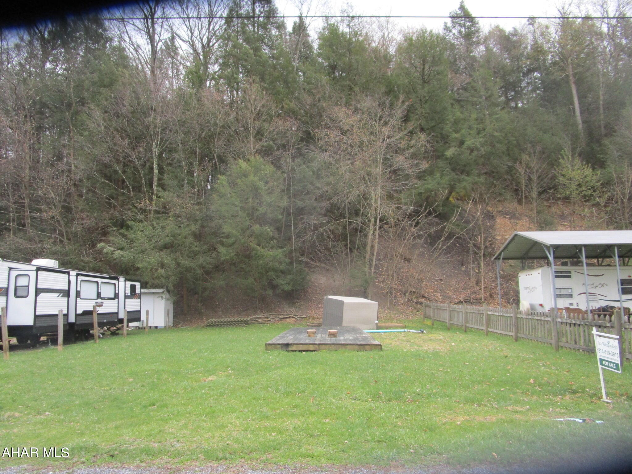 327 North Locust Lane Flinton, PA 16640 - Photo 1 of 2 Gallery Image 1
