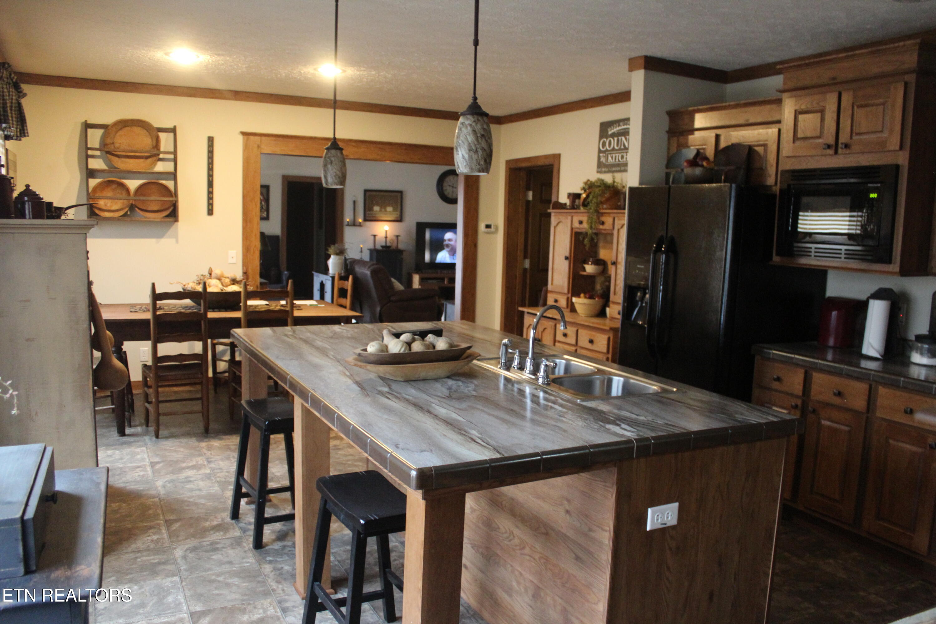 520 McDeerman Road Jacksboro, TN 37757 - Photo 16 of 24 IMG_7009