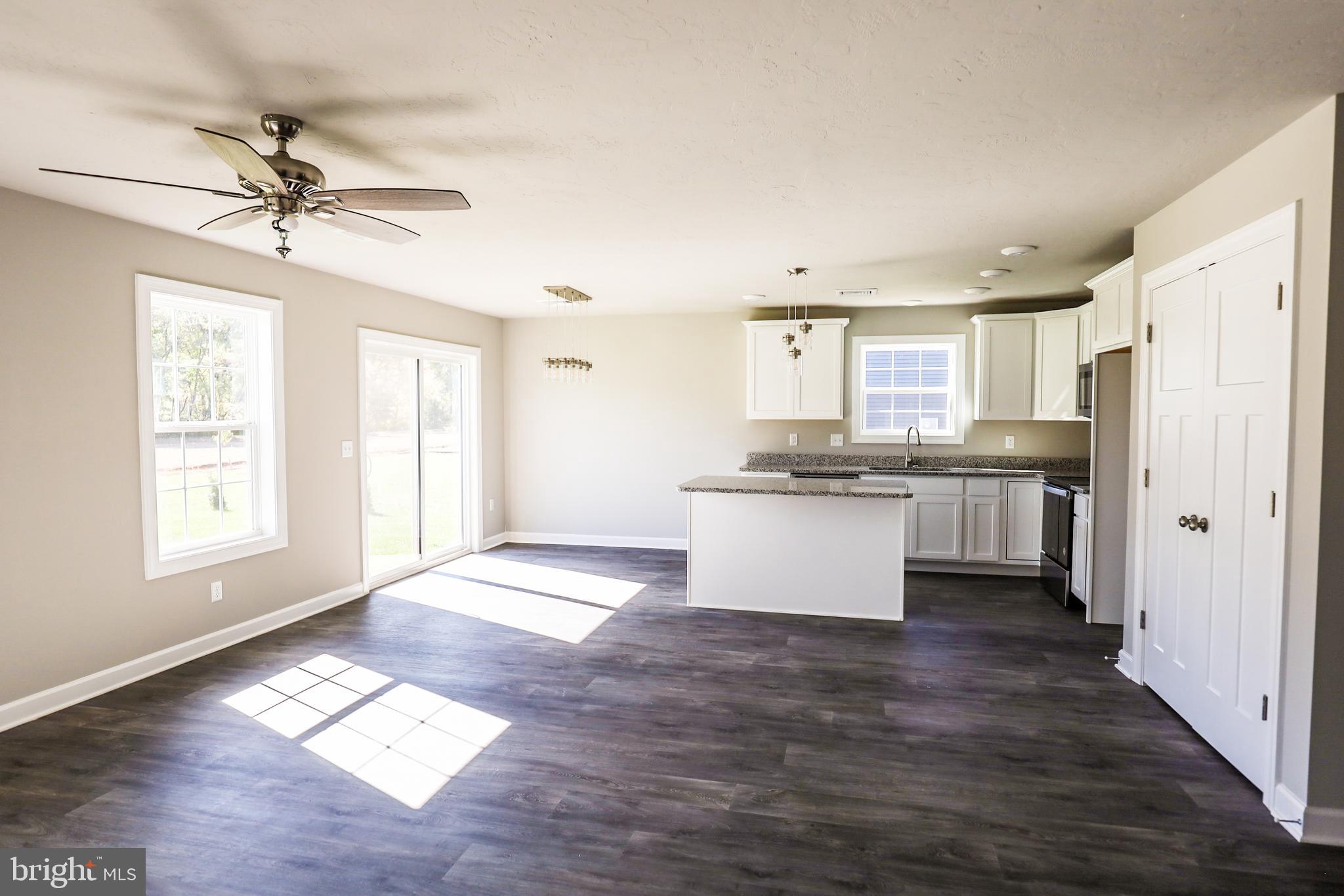 275 Kinneman Road, Unit 32 Abbottstown, PA 17301 - Photo 11 of 18 All photos are of a similar model