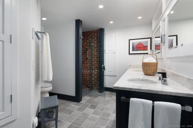 $2,345,000 | 50 Main Street, Salisbury, CT 06068