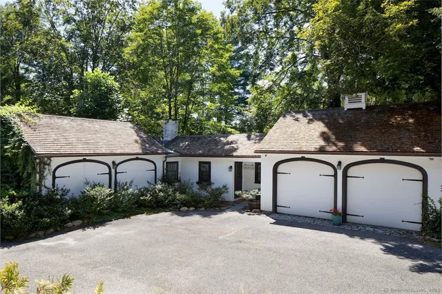 $2,345,000 | 50 Main Street, Salisbury, CT 06068