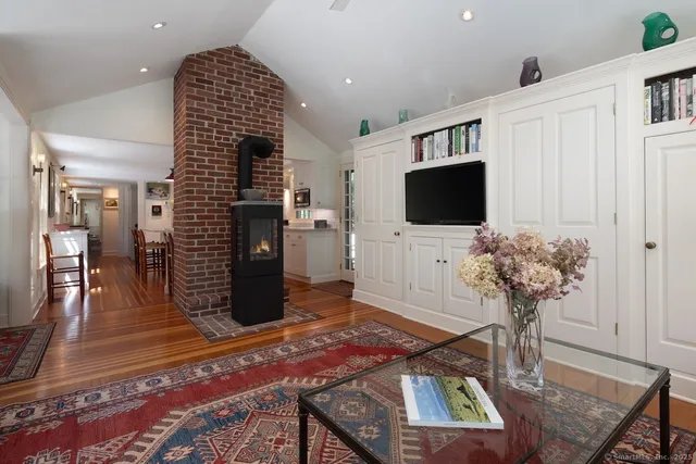 $2,345,000 | 50 Main Street, Salisbury, CT 06068