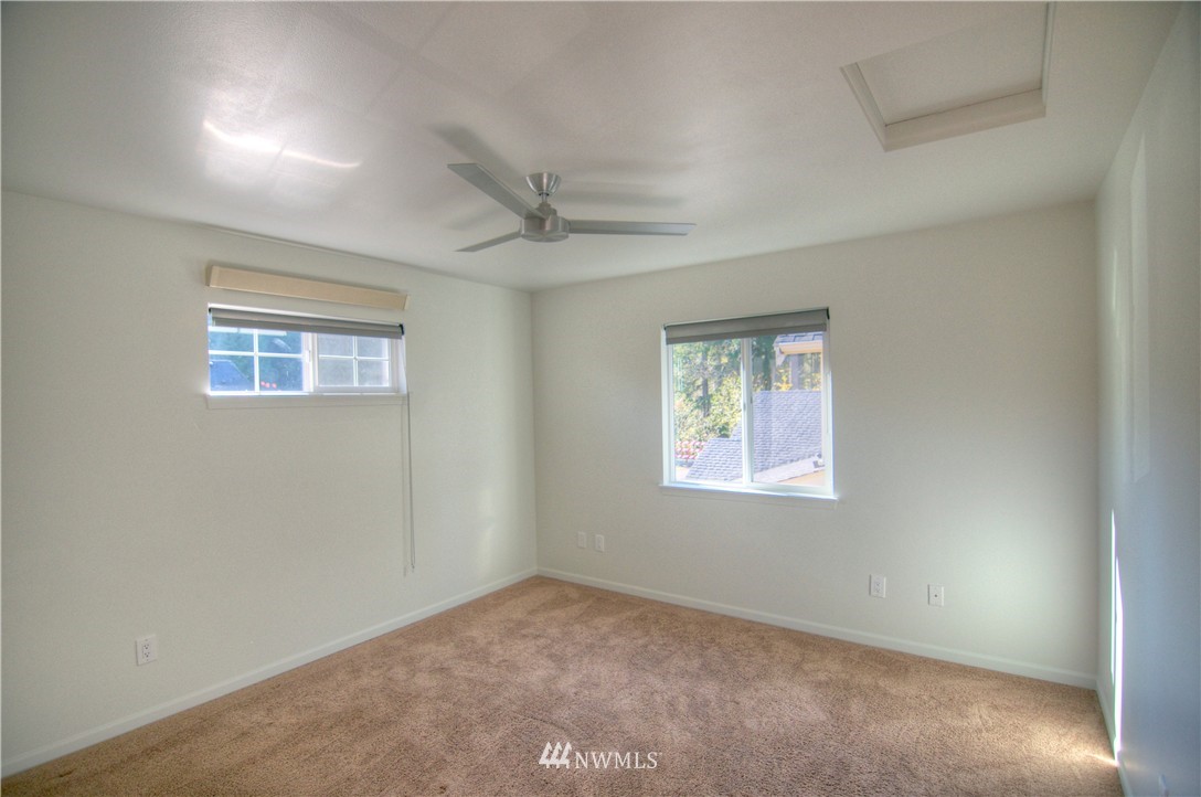 4461 Roxanna Loop Southeast Lacey, WA 98503 - Photo 14 of 23 Gallery Image 14
