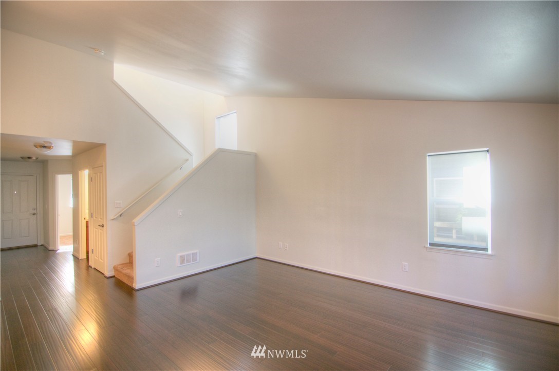 4461 Roxanna Loop Southeast Lacey, WA 98503 - Photo 10 of 23 Gallery Image 10