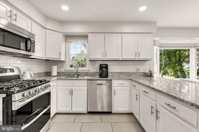 $3,249 | 10855 Lockwood Drive, Silver Spring, MD 20901