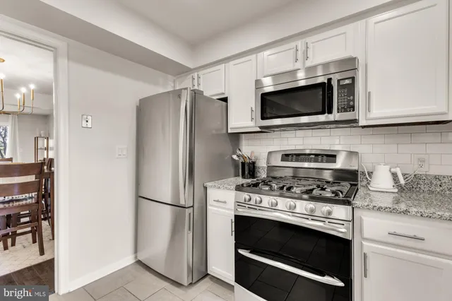 $3,249 | 10855 Lockwood Drive, Silver Spring, MD 20901