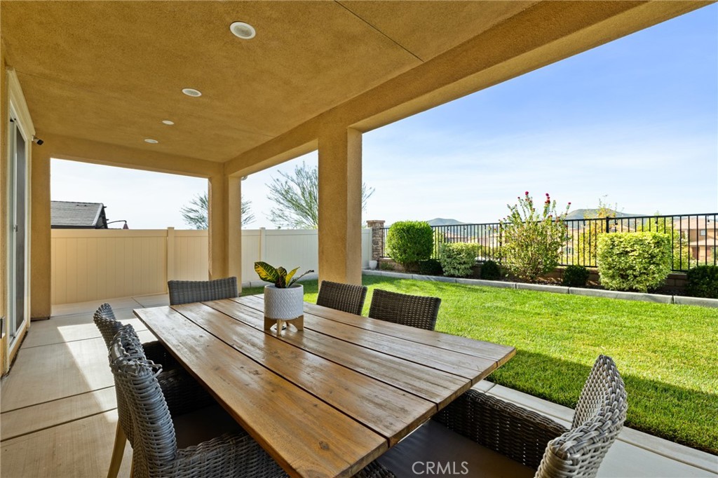 29819 Saddle Ranch Place Menifee, CA 92584 - Photo 43 of 74