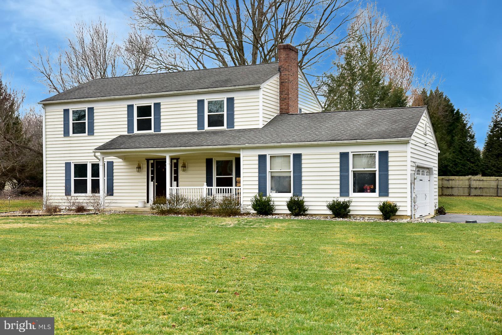 45289 Scotch Neck Road Hollywood, MD 20636 - Photo 1 of 38 Front / Garage View