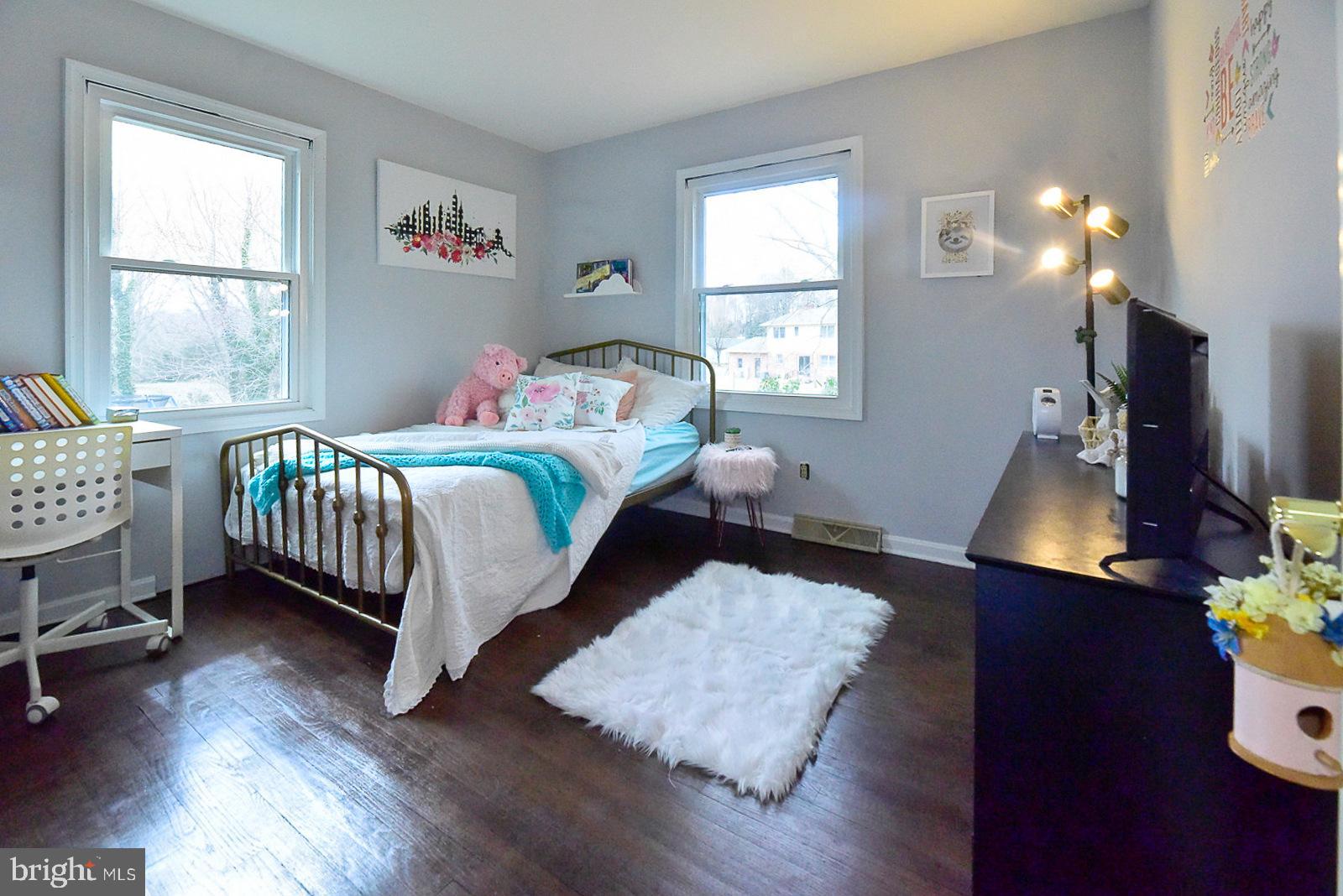 45289 Scotch Neck Road Hollywood, MD 20636 - Photo 25 of 38 Bedroom
