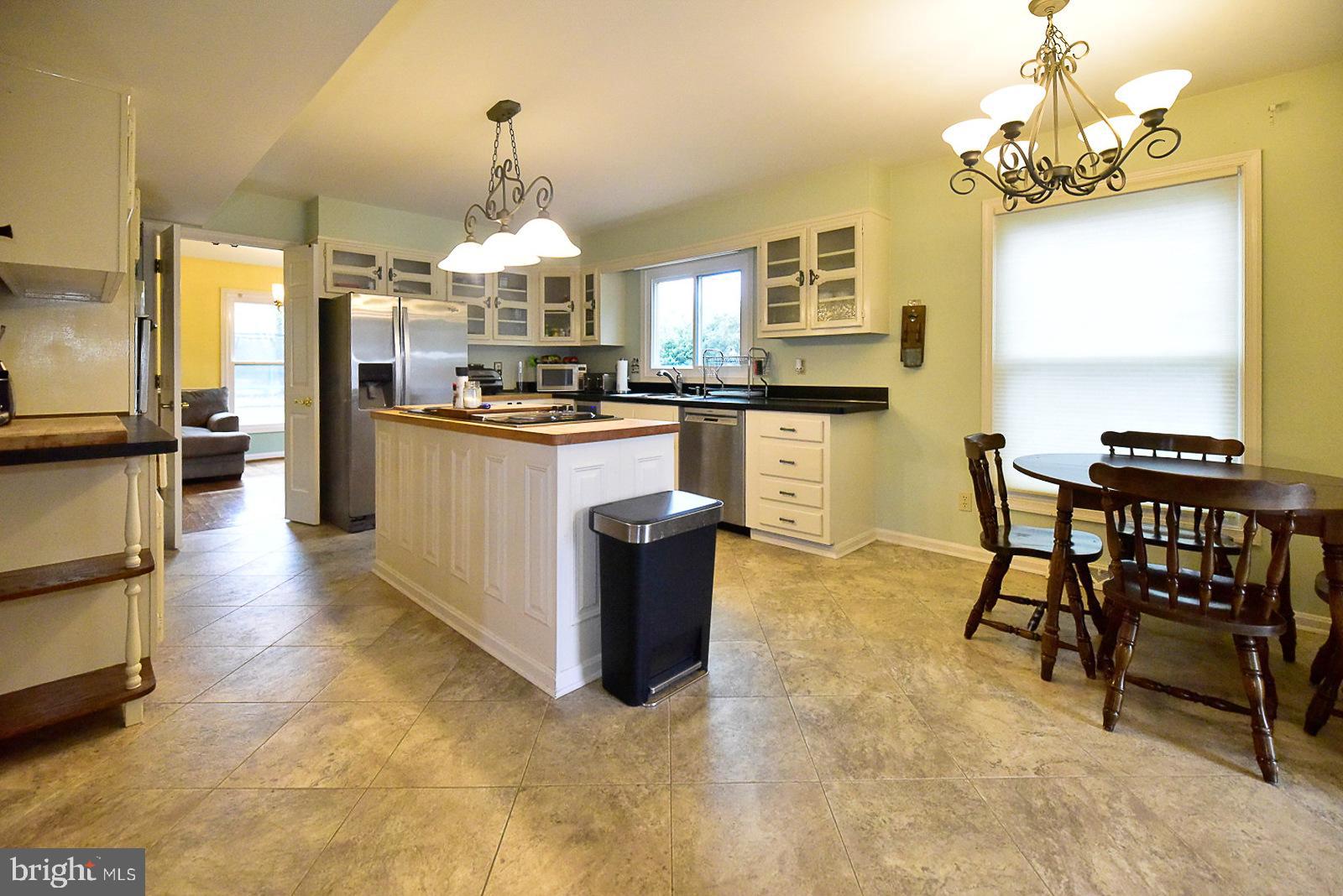 45289 Scotch Neck Road Hollywood, MD 20636 - Photo 3 of 38 Kitchen