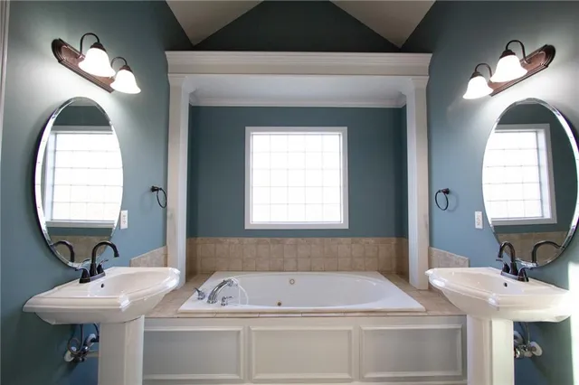 $384,900 | 10509 North Marsh Avenue, Kansas City, MO 64157