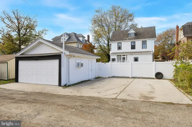 $529,000 | 405 North Swarthmore Avenue, Ridley Park, PA 19078