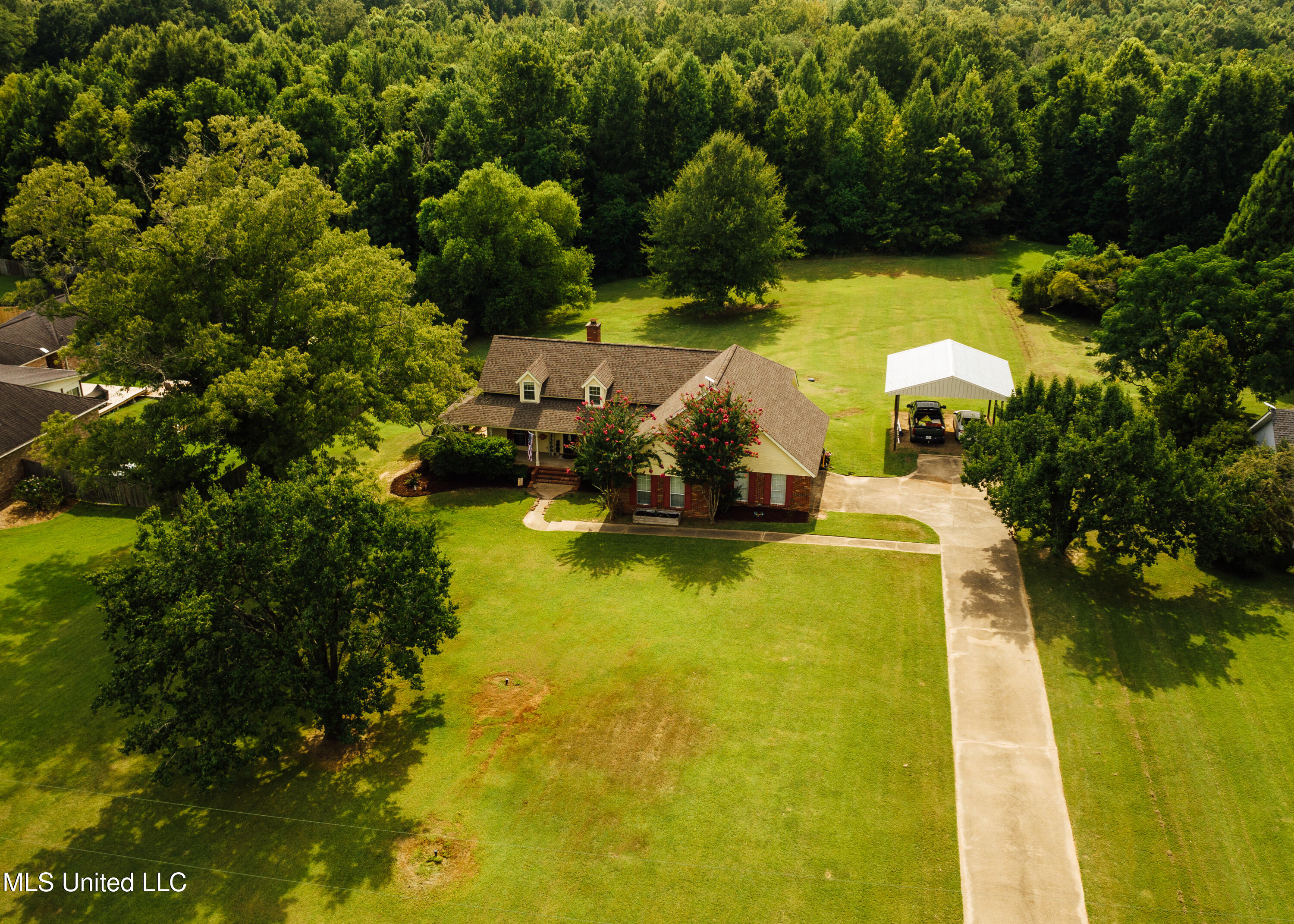 1657 Wells Road Clinton, MS 39056 - Photo 2 of 26 1