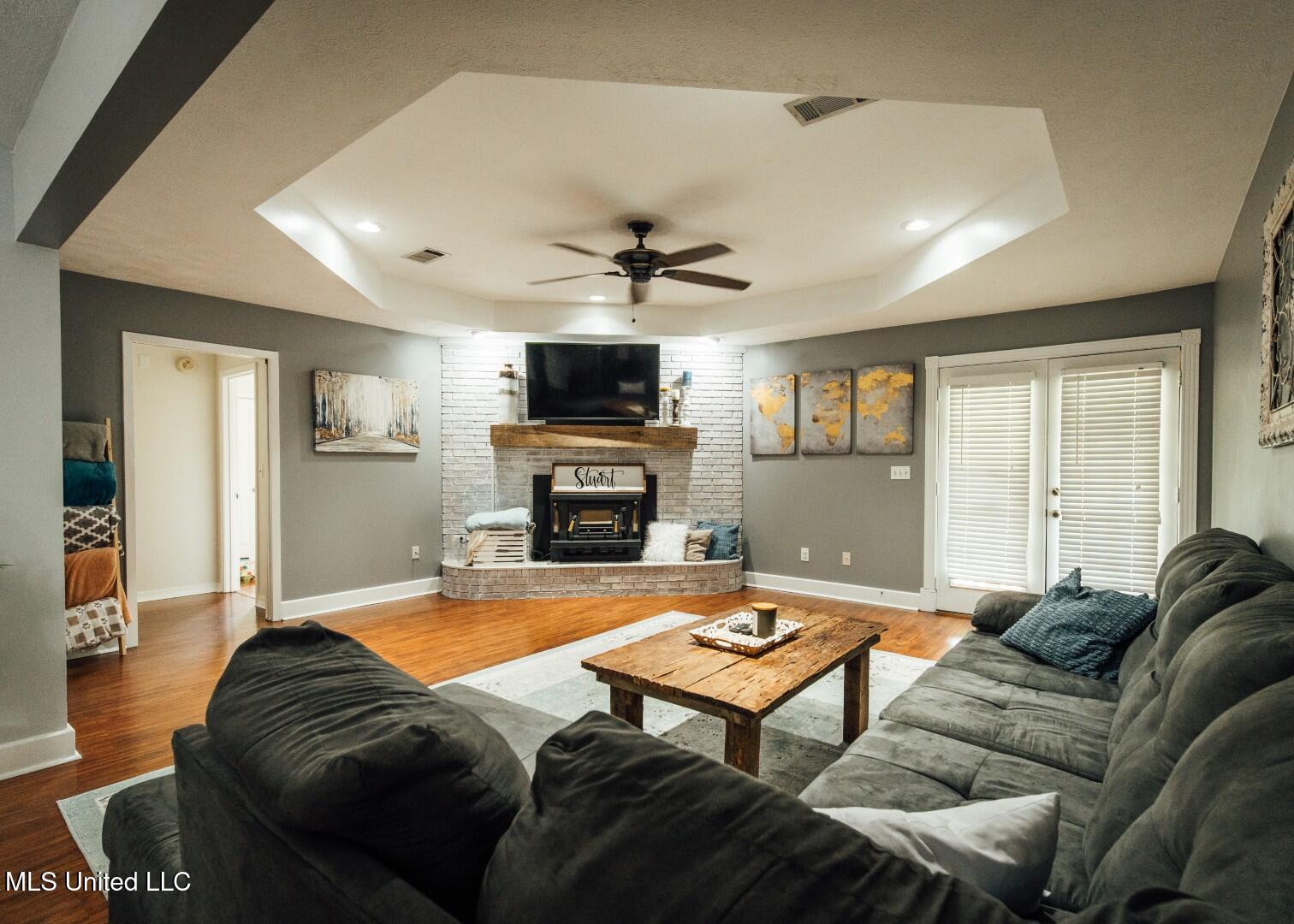 1657 Wells Road Clinton, MS 39056 - Photo 5 of 26 5 (Large)