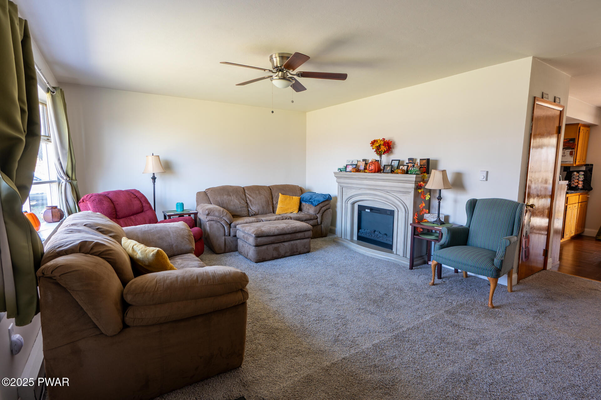 8 Sleepy Hollow Road Waymart, PA 18472 - Photo 6 of 45 Living Room