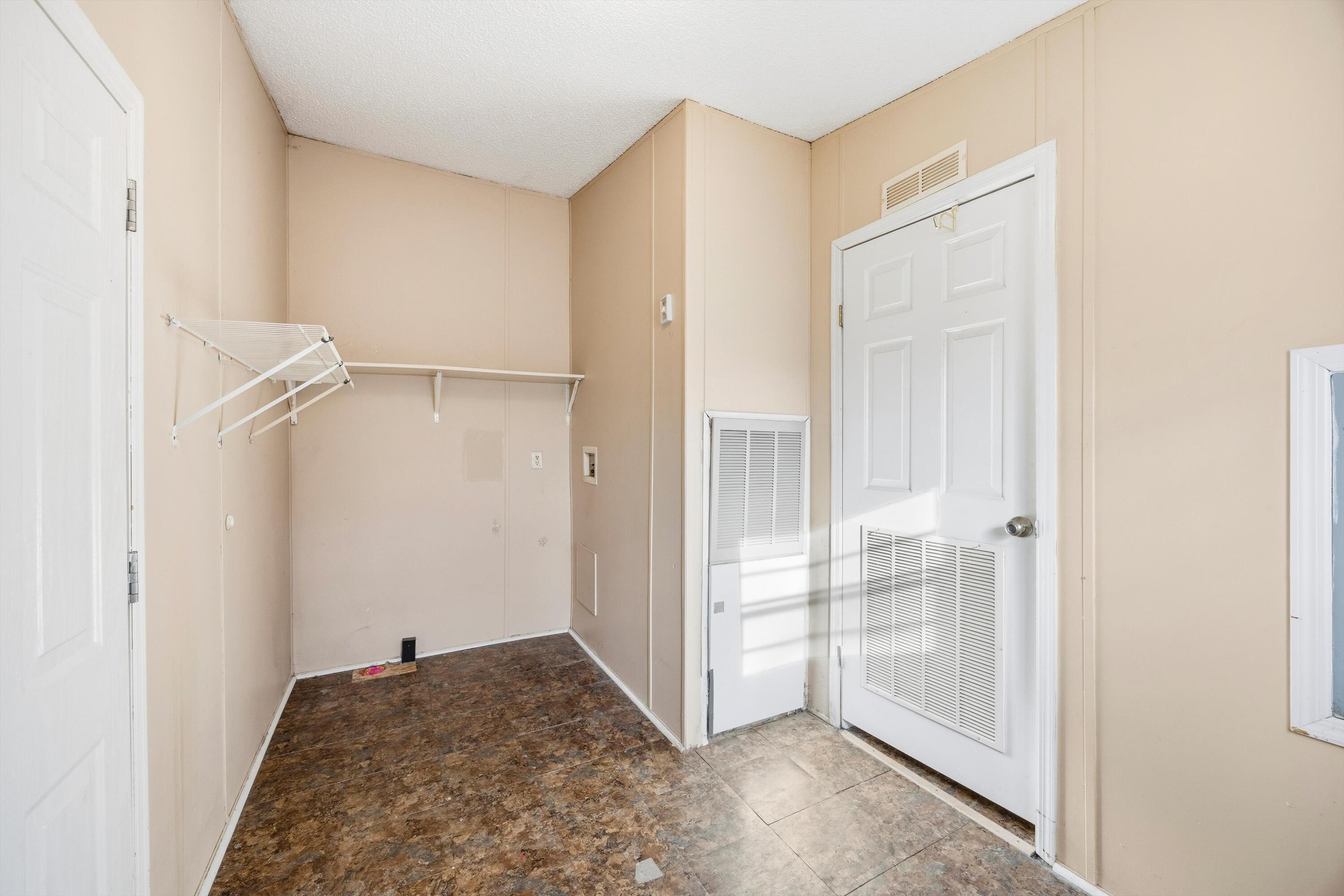 9807 Miller Country Road Soddy Daisy, TN 37379 - Photo 16 of 32 11-090A9302