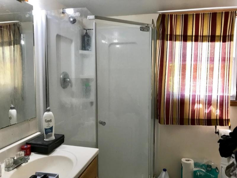 1161 West Tyler Road Muskegon, MI 49445 - Photo 19 of 26 1161 tyler bath