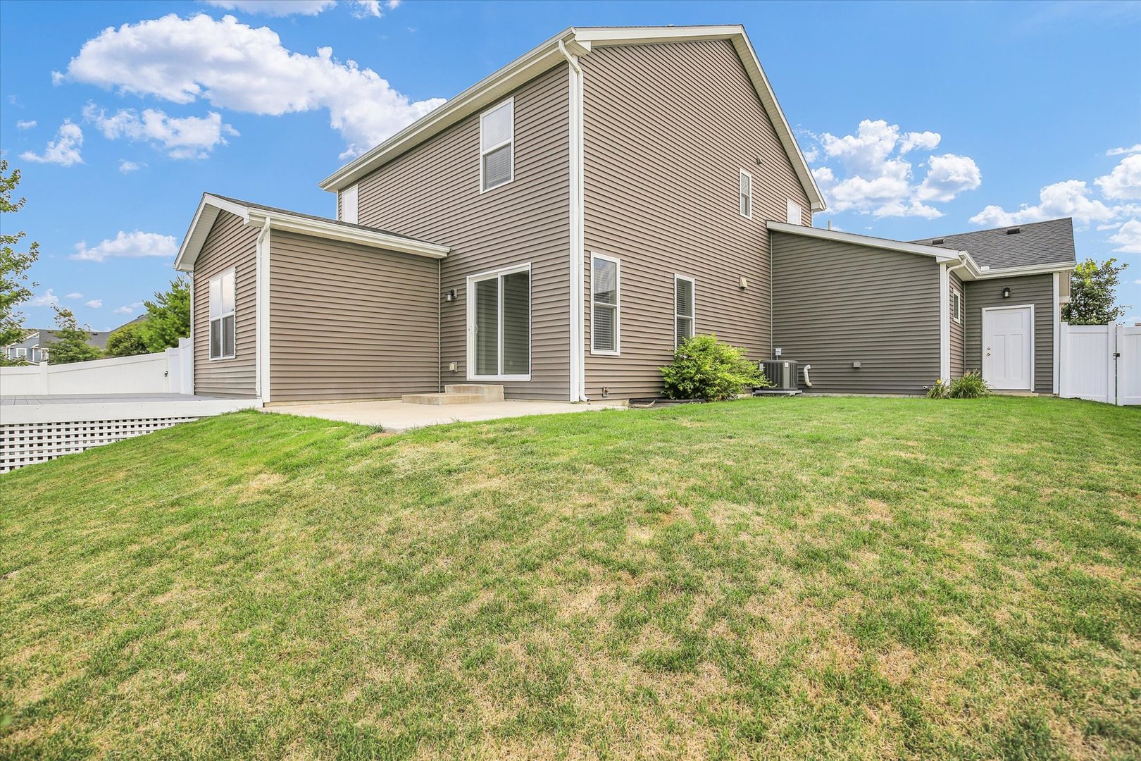5008 Emmas Way Champaign, IL 61822 - Photo 50 of 53