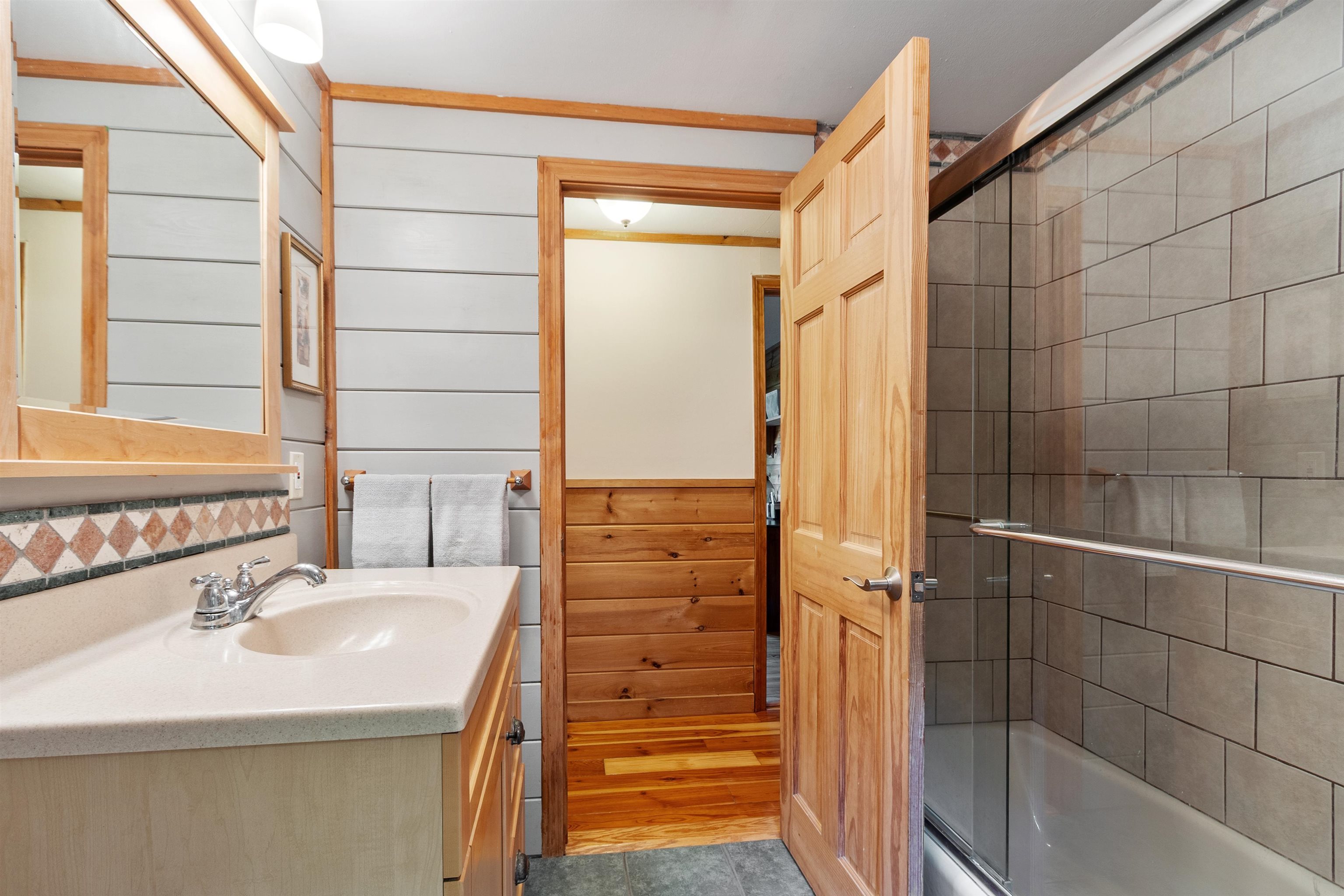7 Al Street Derry, NH 03038 - Photo 25 of 35
