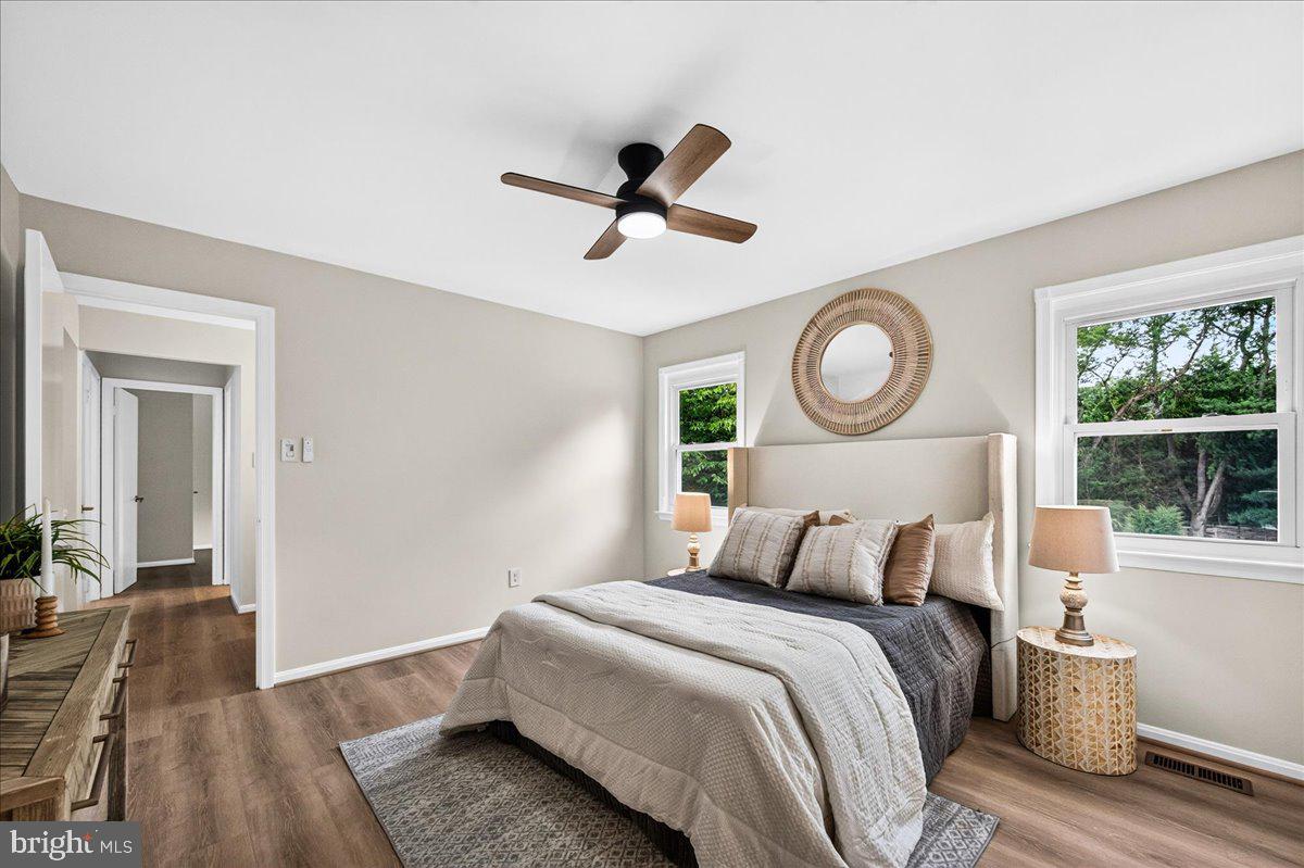 11057 Bishopsgate Court Reston, VA 20194 - Photo 31 of 72 Primary Bedroom