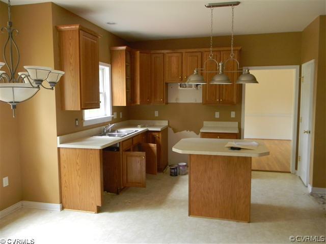 5486 Scandia Road Sandston, VA 23150 - Photo 4 of 10 Kitchen