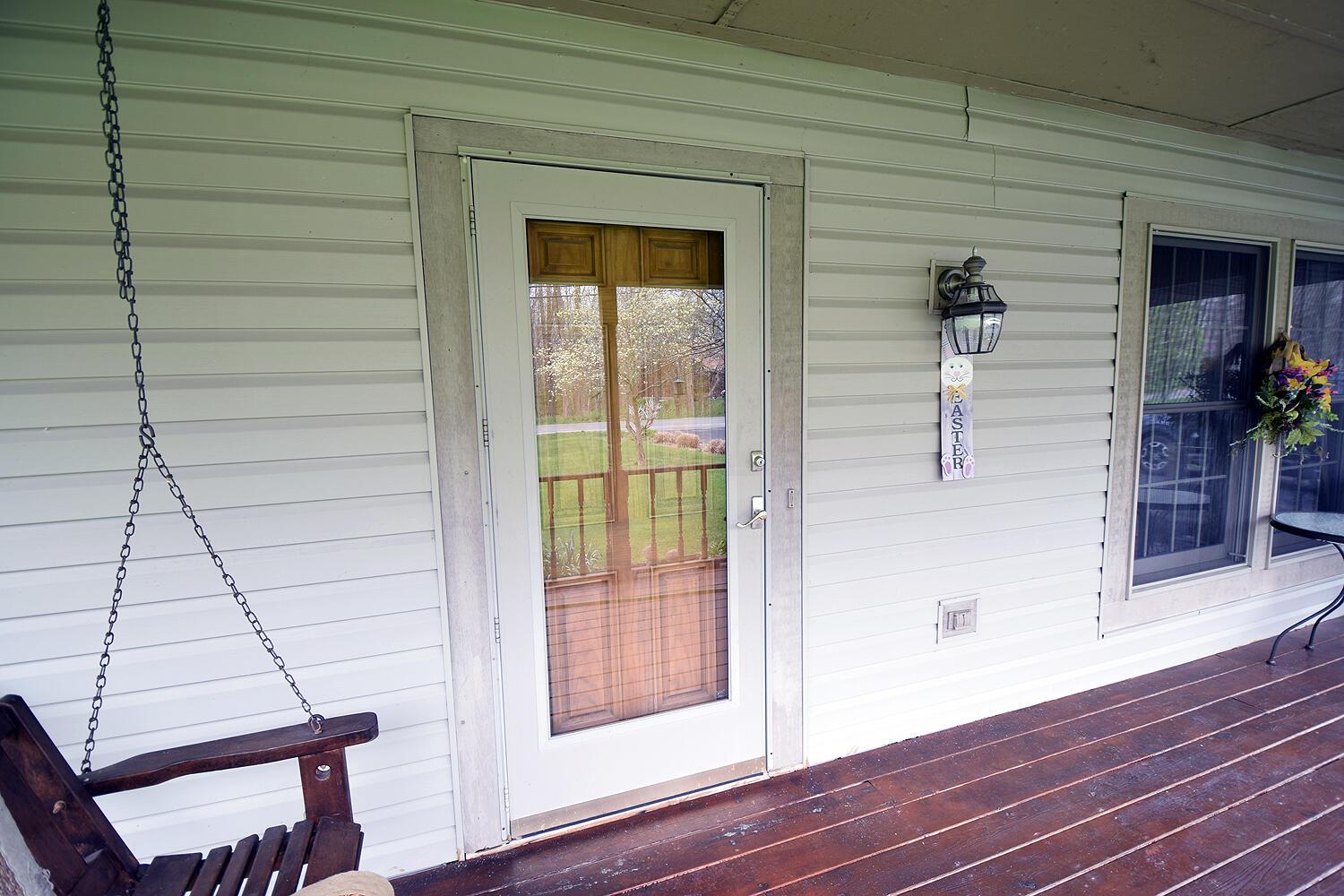 9733 Creek Road Pataskala, OH 43062 - Photo 5 of 39 5 Front Porch