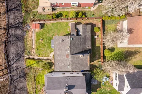 $140,000 | 912 Hillsboro Street, Pittsburgh, PA 15204