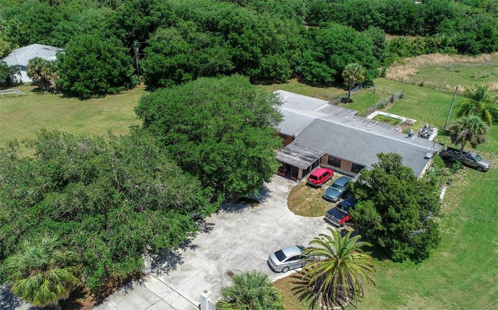 Main Home off Englewood Rd