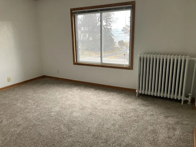 $319,900 | 5003 London Road, Duluth, MN 55804