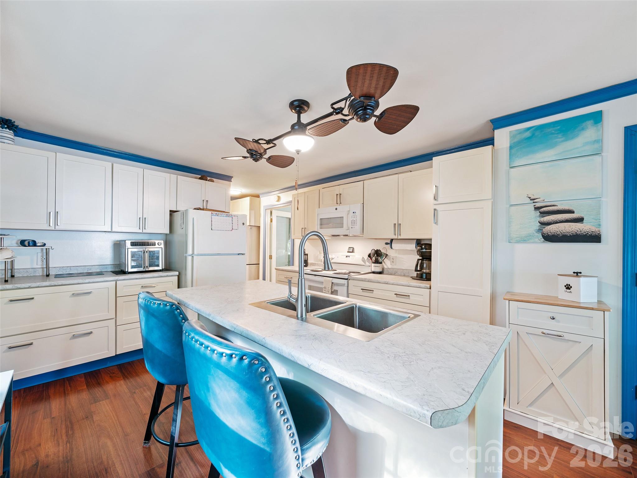 232 Langford Branch Road Burnsville, NC 28714 - Photo 9 of 27
