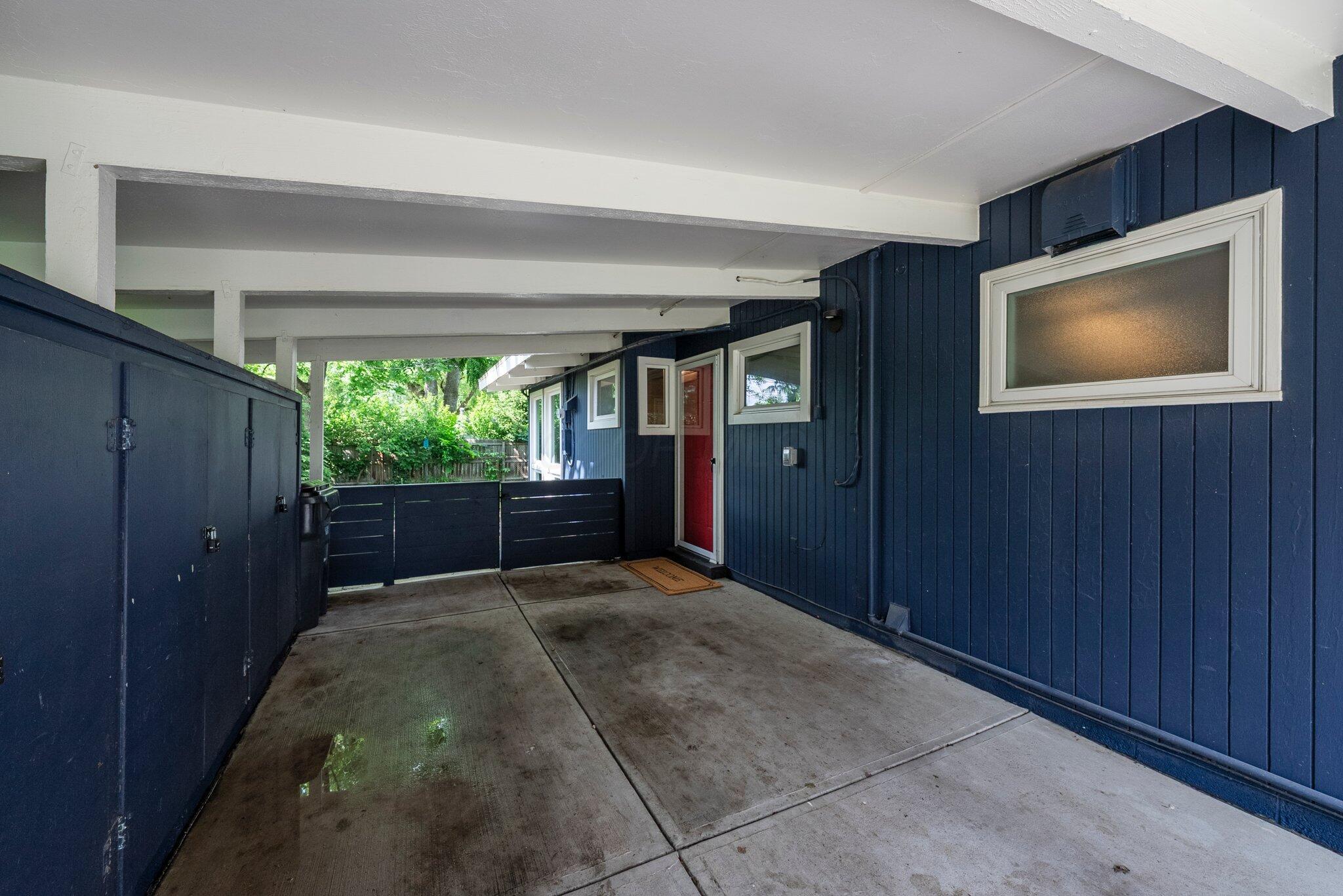 2474 Bristol Road Columbus, OH 43221 - Photo 4 of 26 DSC07470