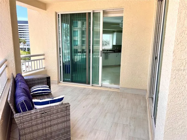 $5,800 | 1180 Gulf Boulevard, Unit 306, Clearwater, FL 33767