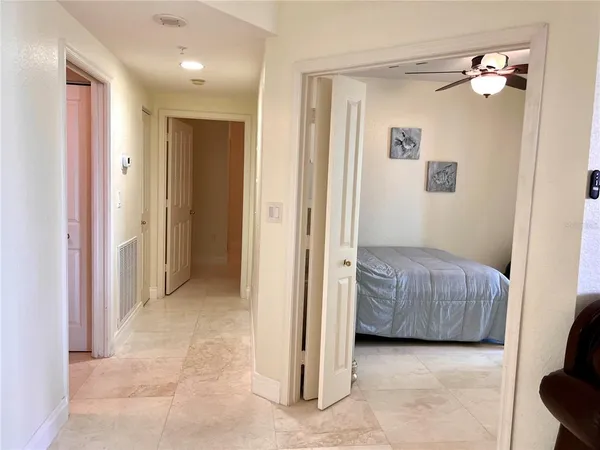 $5,800 | 1180 Gulf Boulevard, Unit 306, Clearwater, FL 33767