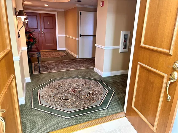 $5,800 | 1180 Gulf Boulevard, Unit 306, Clearwater, FL 33767