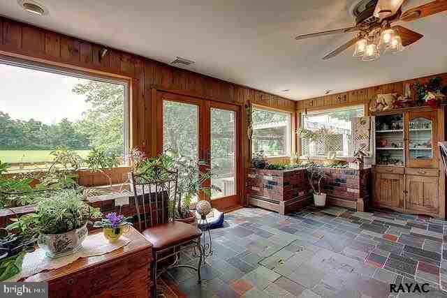 800 Church Road York, PA 17404 - Photo 3 of 36 Gallery Image 3