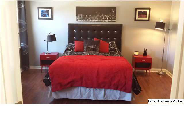 107 Chestnut Drive Alabaster, AL 35007 - Photo 3 of 32