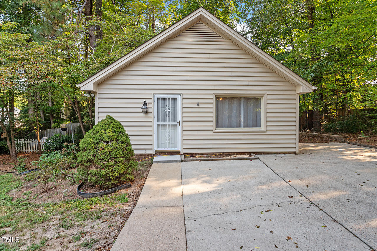 6025 Spring Valley Drive Raleigh, NC 27616 - Photo 35 of 48 6025 Spring Valley Drive_06