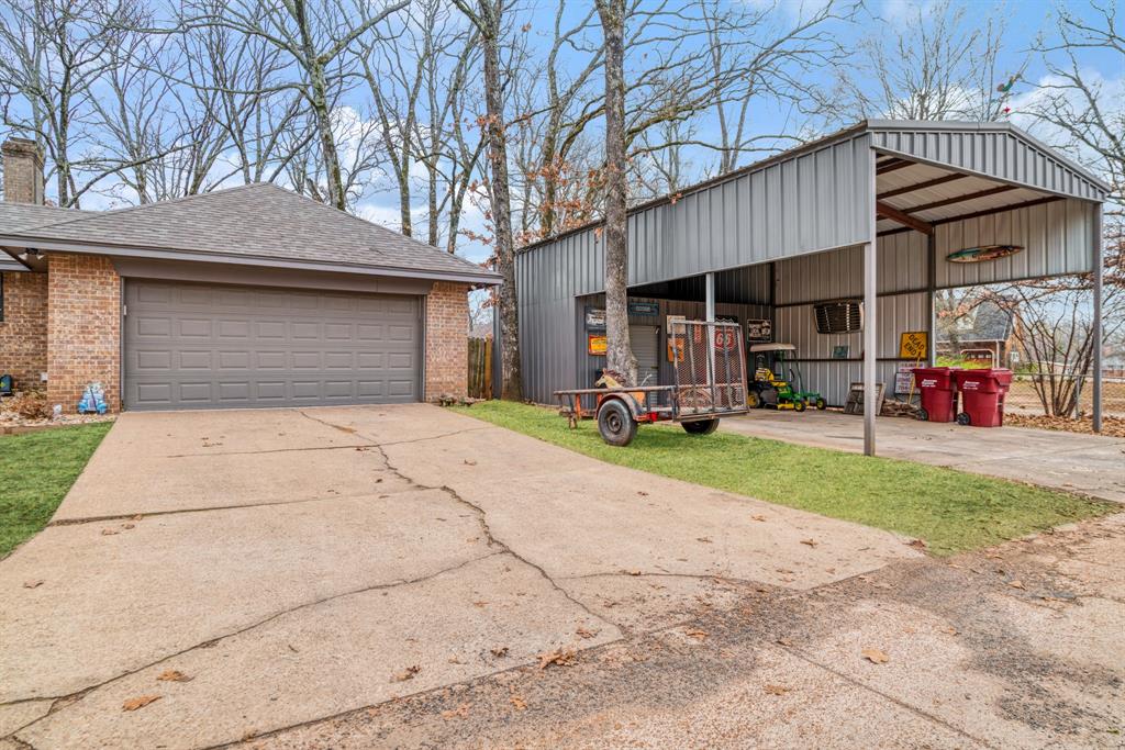 4145 Sleepy Hollow Reno, TX 75462 - Photo 20 of 20 a front view of a house with porch
