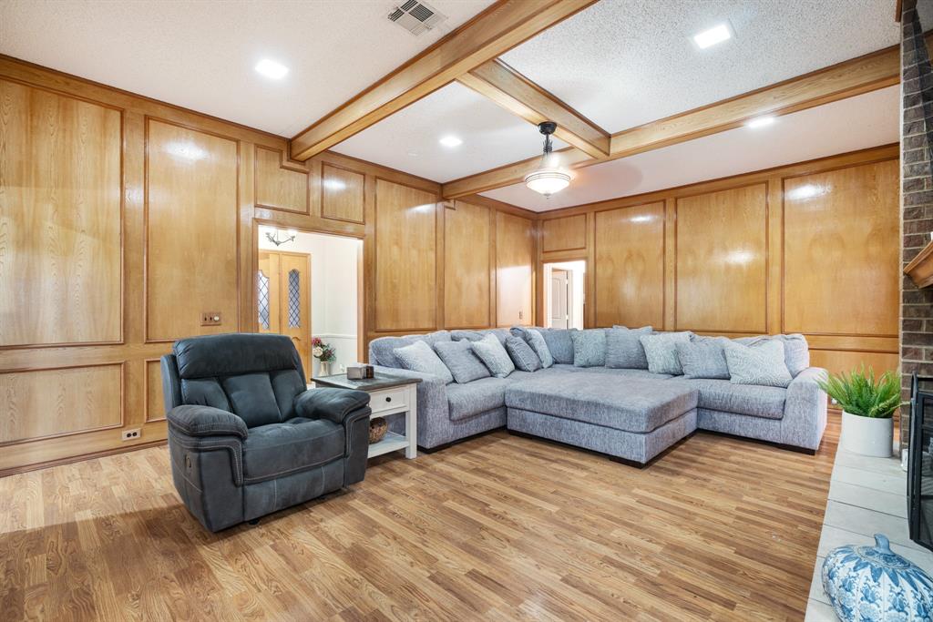 4145 Sleepy Hollow Reno, TX 75462 - Photo 3 of 20 a living room with furniture and a large window