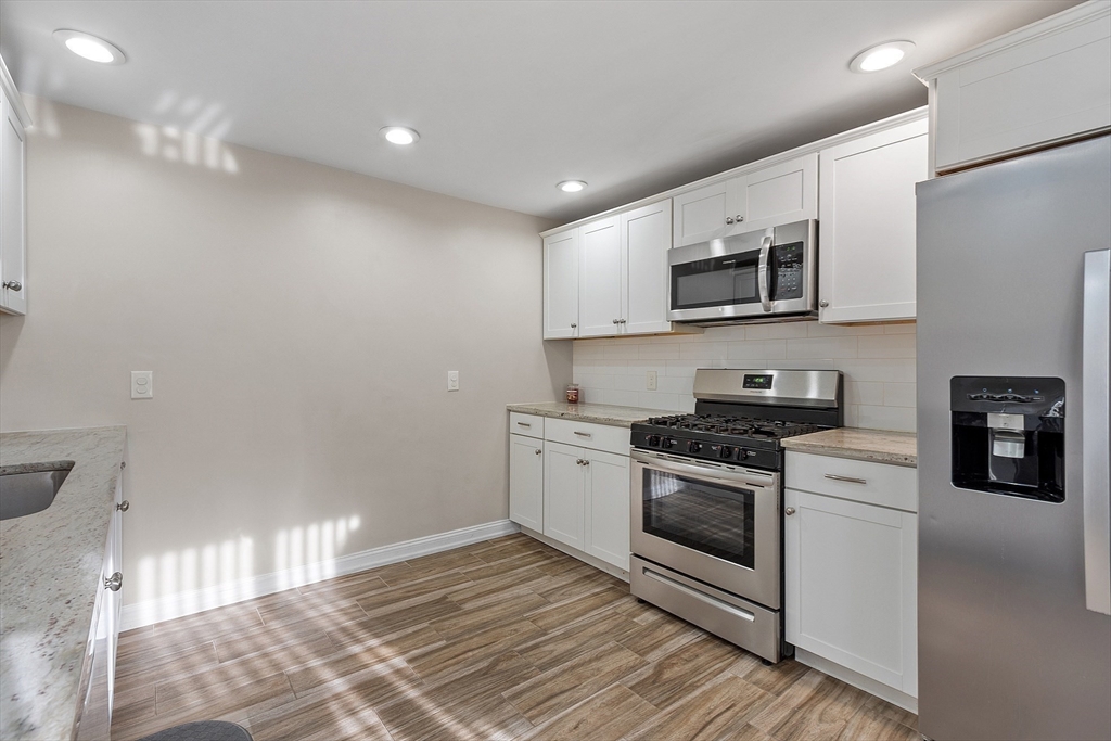 45 School Street Lynn, MA 01902 - Photo 12 of 42