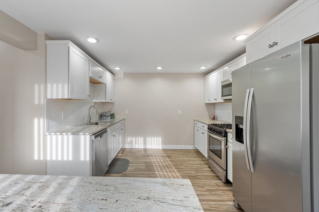 45 School Street Lynn, MA 01902 - Photo 10 of 42